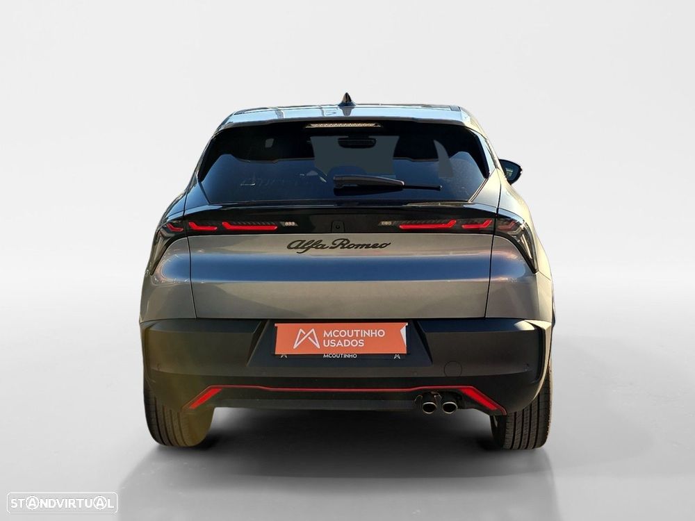 Alfa Romeo Junior 1.2 Speciale eDCT6 - 4