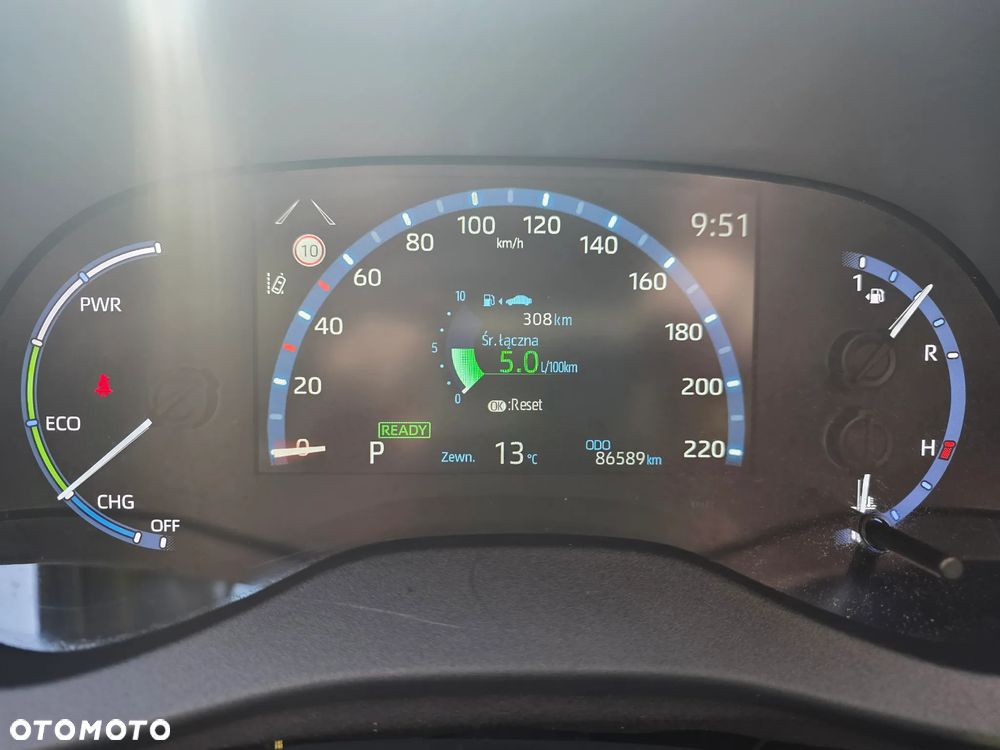 Toyota Yaris Cross Hybrid 1.5 Premiere Edition - 37