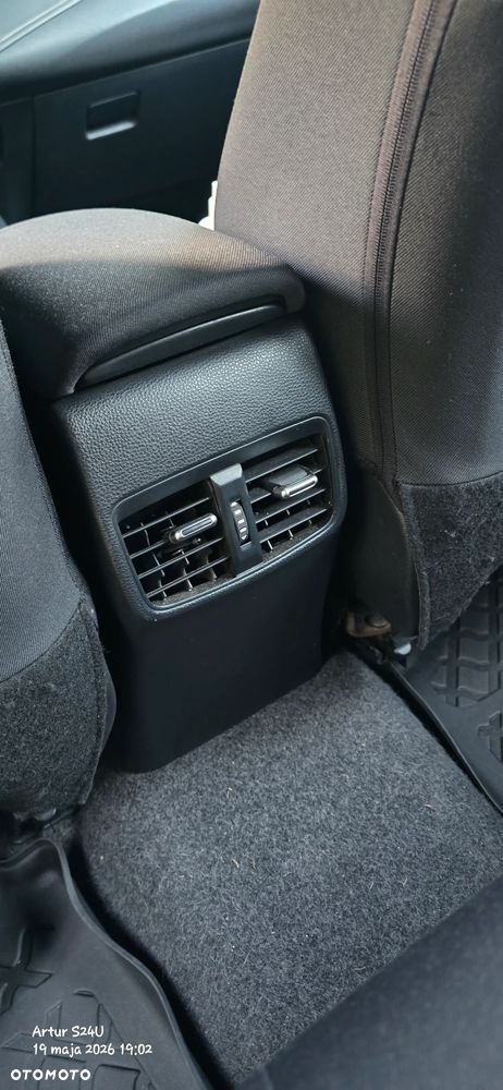 Toyota Corolla 1.8 Hybrid Comfort - 16