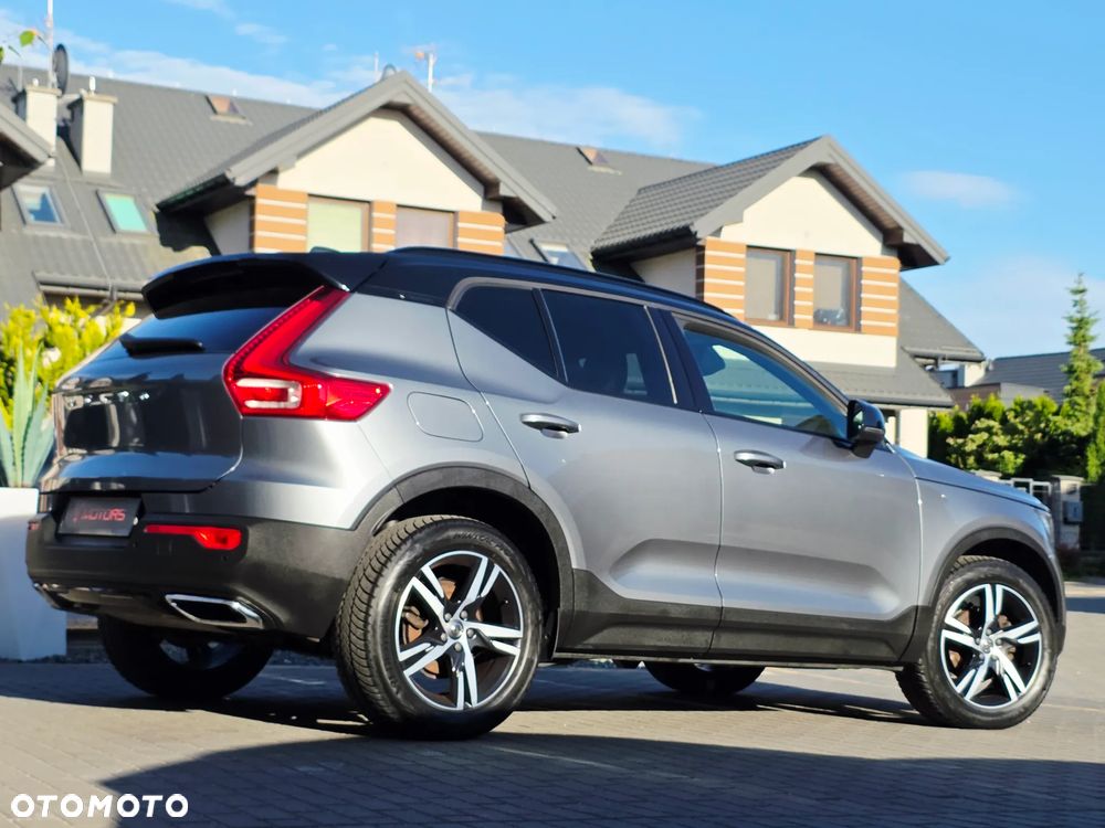 Volvo XC 40 D3 SCR R-Design - 35