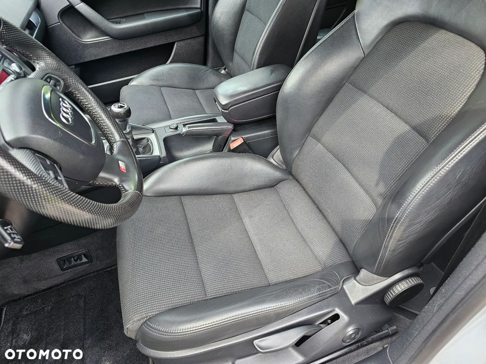 Audi A3 Sportback 2.0 TDI DPF S line Sportpaket - 9