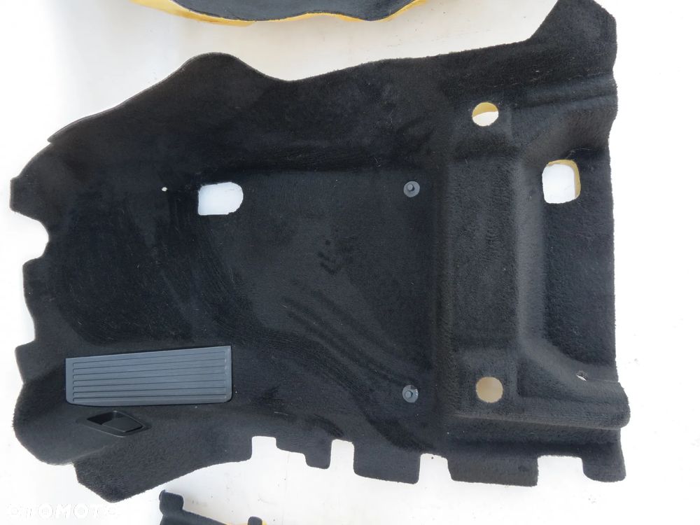 VOLVO XC60 II WYKŁADZINA DYWAN WNĘTRZA Kolor Antracyt 32216546  31672642 2017- - 6