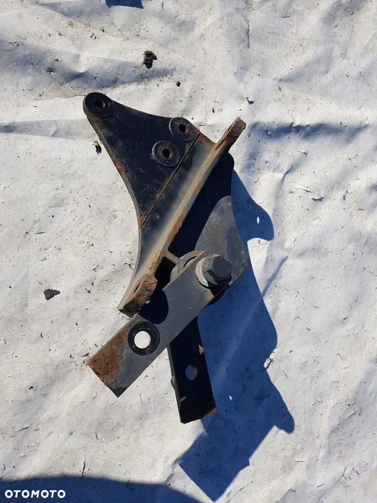 WIESZAK MOCOWANIE WSPORNIK RESORA PRAWE DAF LF EURO 6 19,5 AFRA788 - 3