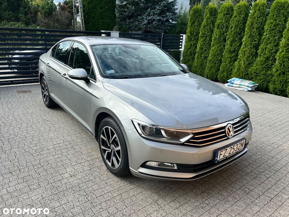 Volkswagen Passat 1.6 TDI BMT Trendline - 1