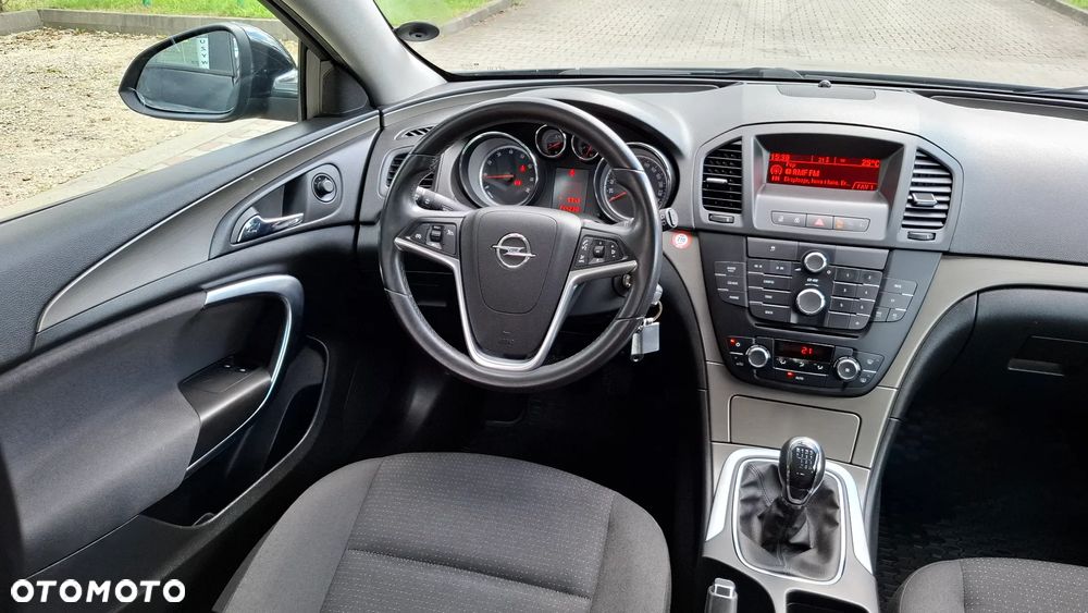 Opel Insignia 1.8 Active - 12