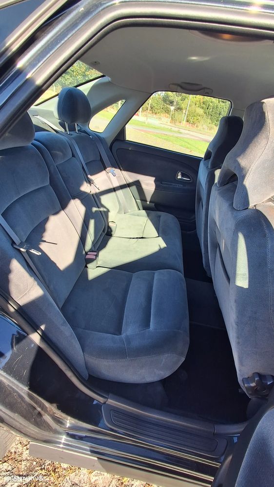 Volvo S40 1.6 - 26