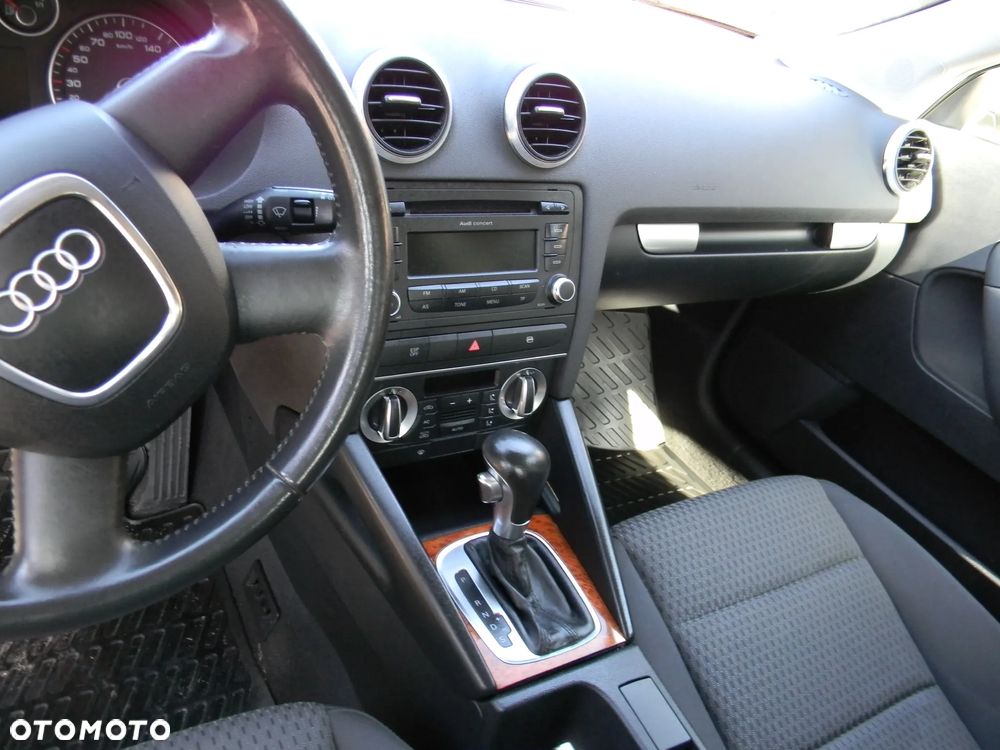 Audi A3 Sportback 1.4 TFSI S tronic Attraction - 11