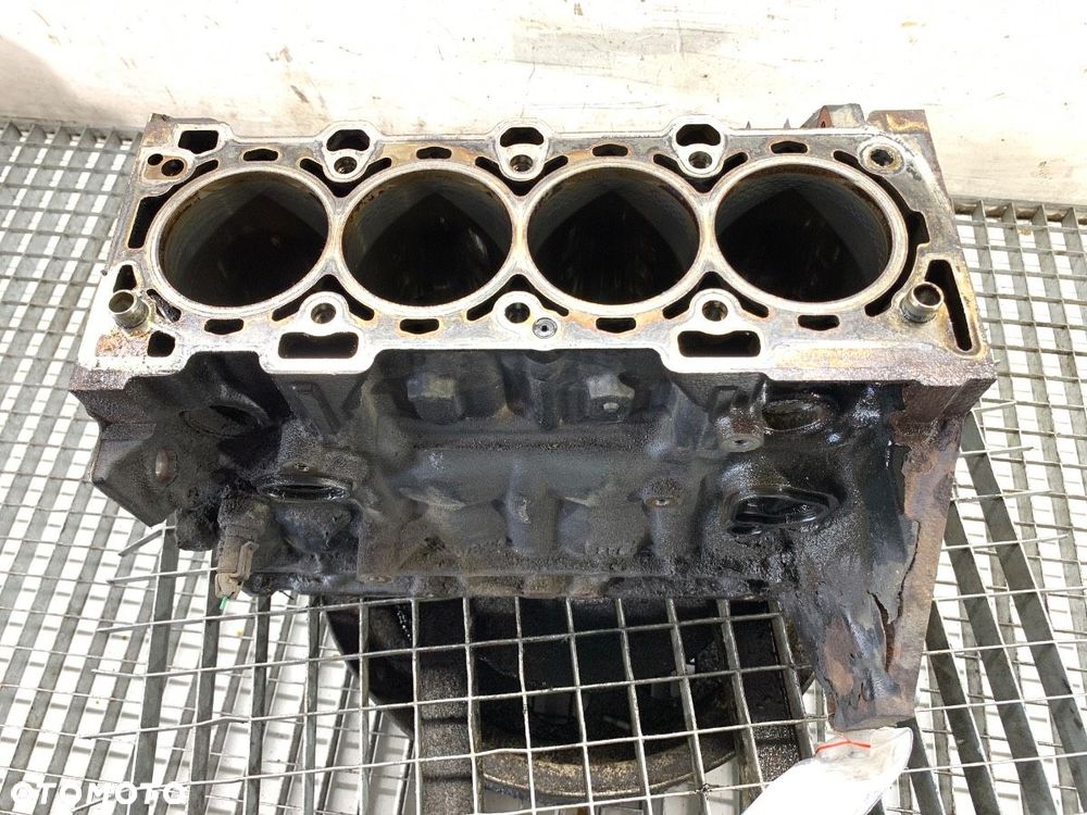 BLOK SILNIKA  CHEVROLET CRUZE liftback (J305) 2010 - 2022 1.6 91 kW [124 KM] benzyna 2011 - 2022 - 5