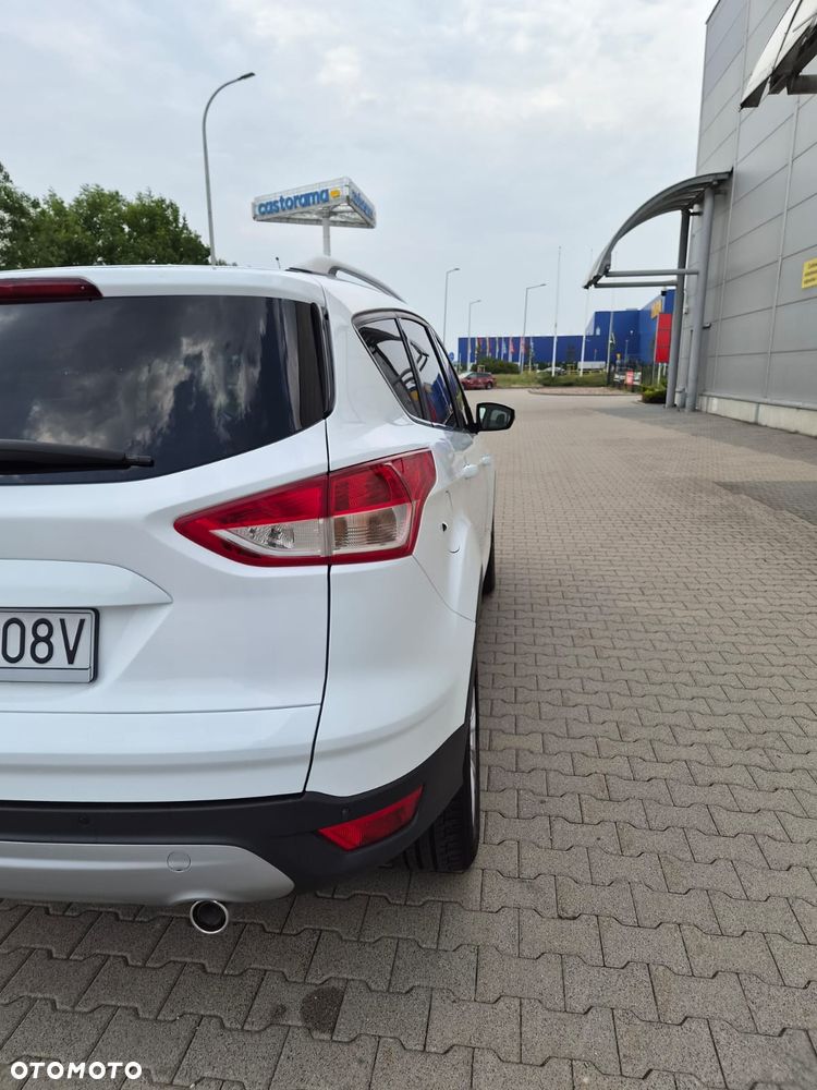 Ford Kuga 2.0 TDCi FWD Titanium - 14