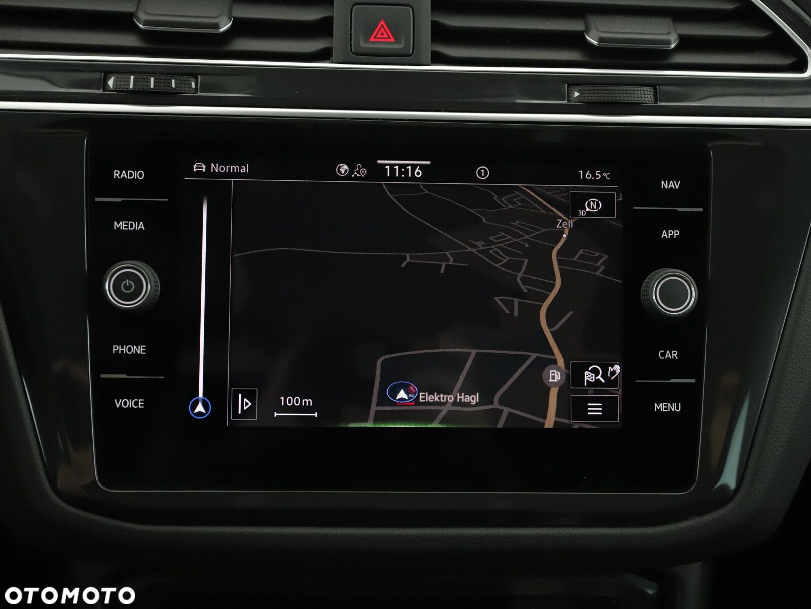 Volkswagen Tiguan - 14