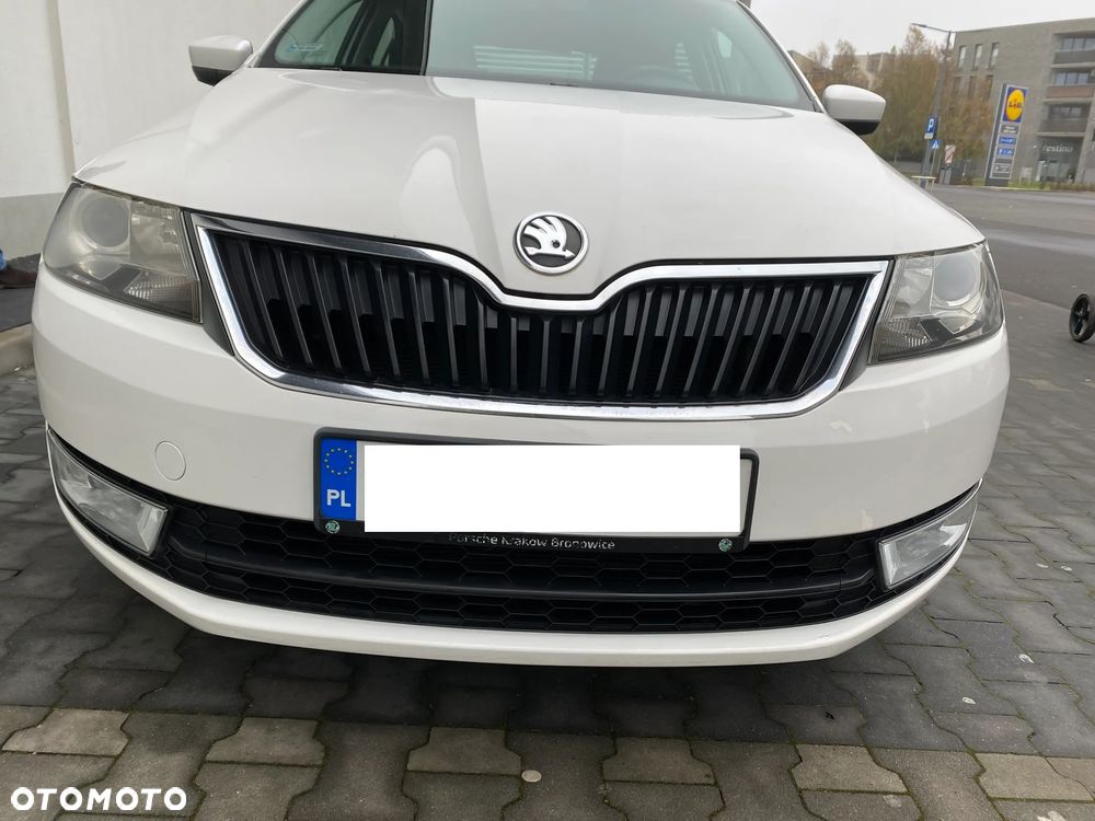 Skoda RAPID Spb 1.4 TSI Ambition Max DSG - 4