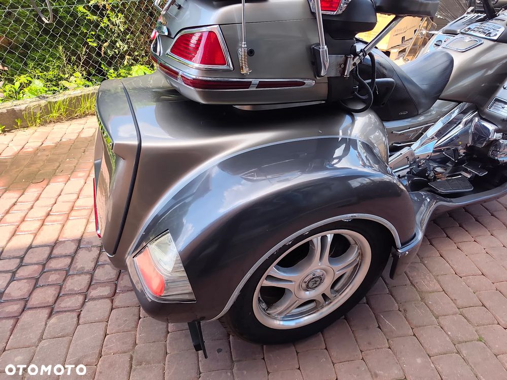 Honda GL - 16