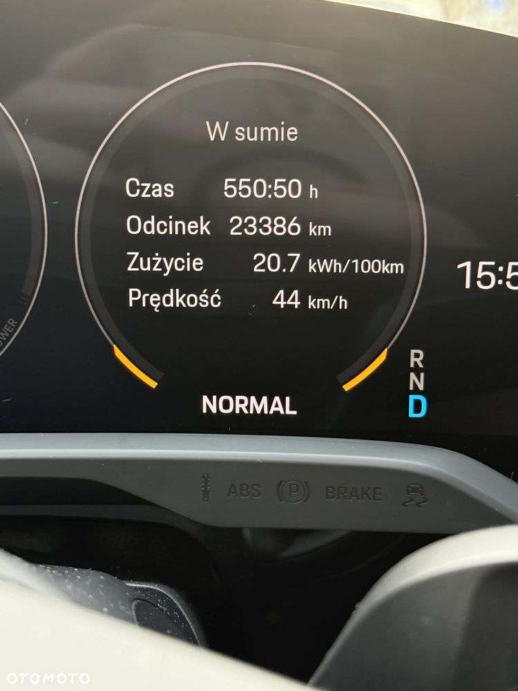 Porsche Taycan 4S Performance Plus - 16
