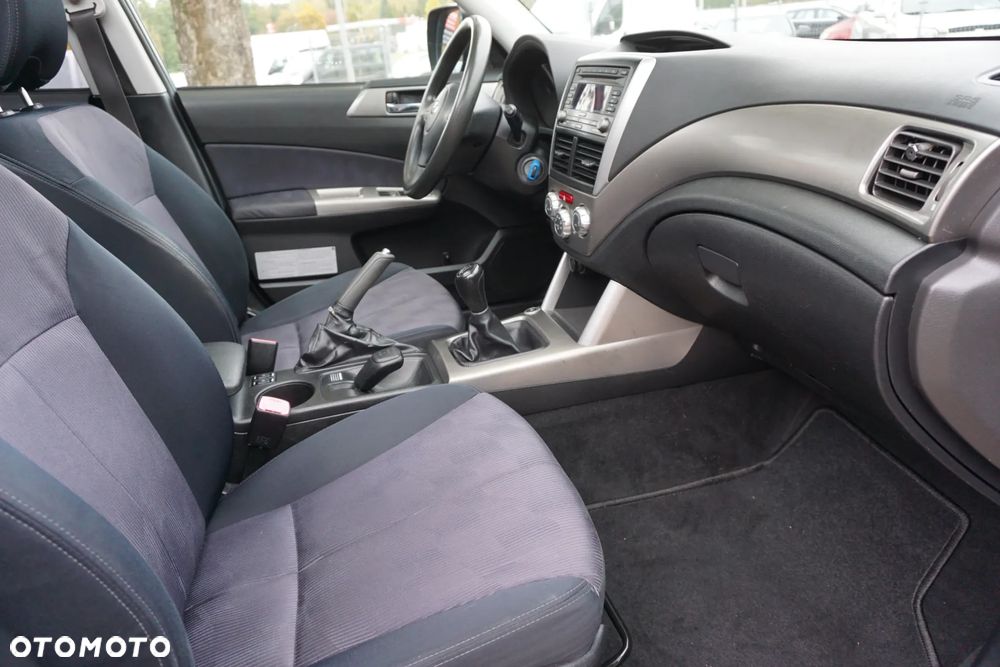 Subaru Forester 2.0 XA TRE - 17