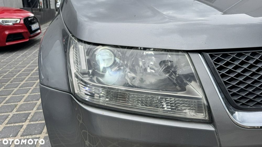 Suzuki Grand Vitara - 13