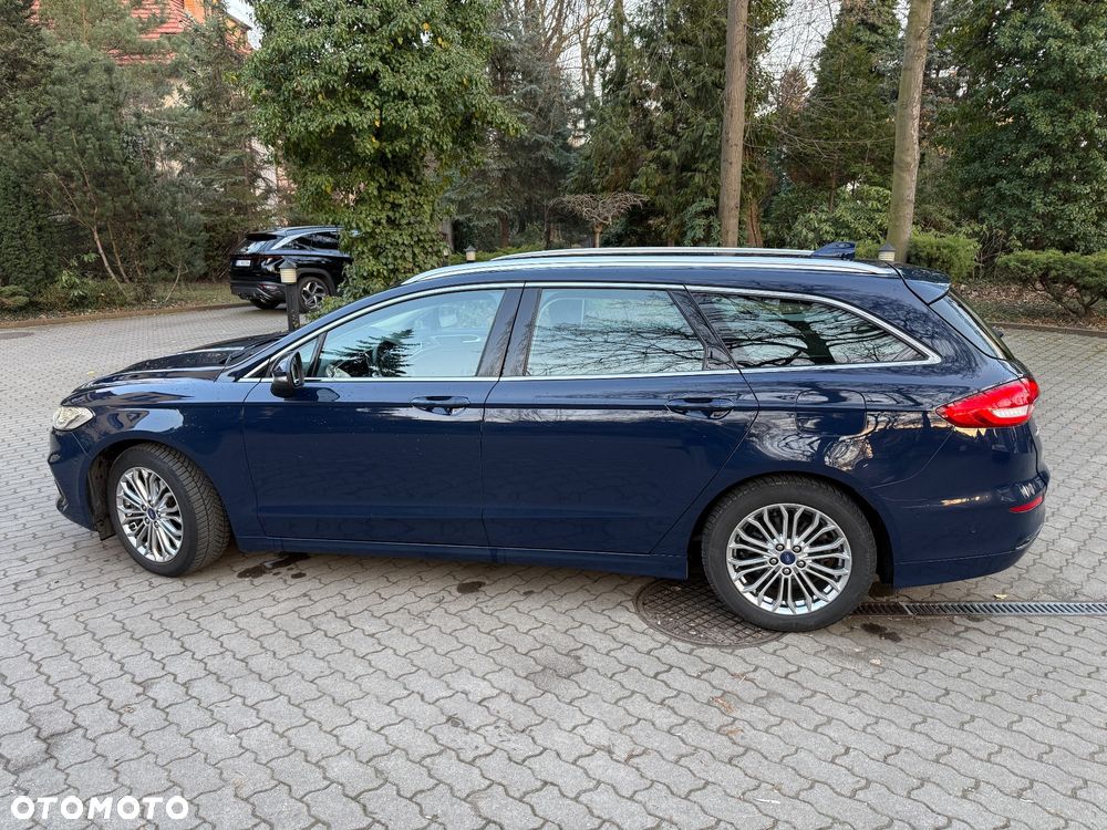 Ford Mondeo - 8