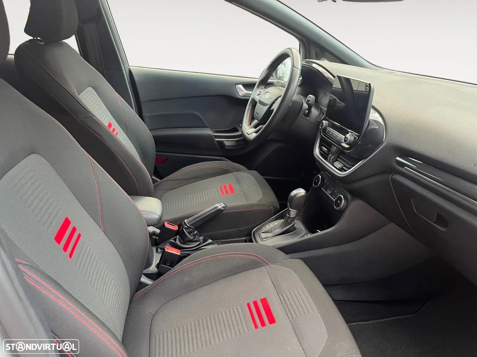Ford Fiesta 1.0 EcoBoost MHEV ST-Line Aut. - 14
