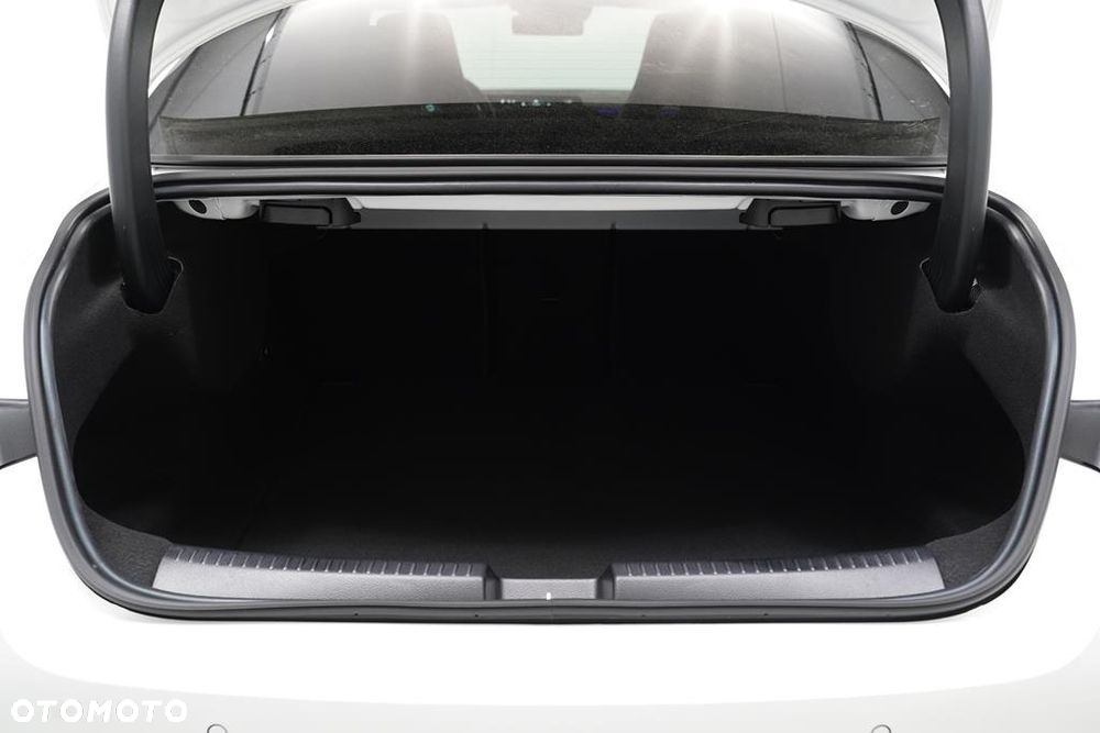 Mercedes-Benz CLA 200 mHEV AMG Line 7G-DCT - 7