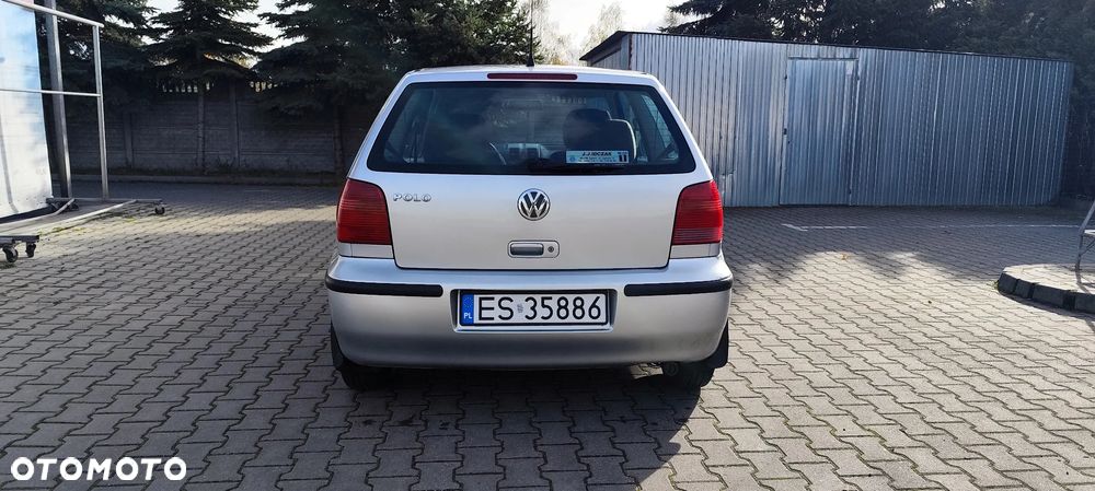 Volkswagen Polo 1.4 Basis - 6