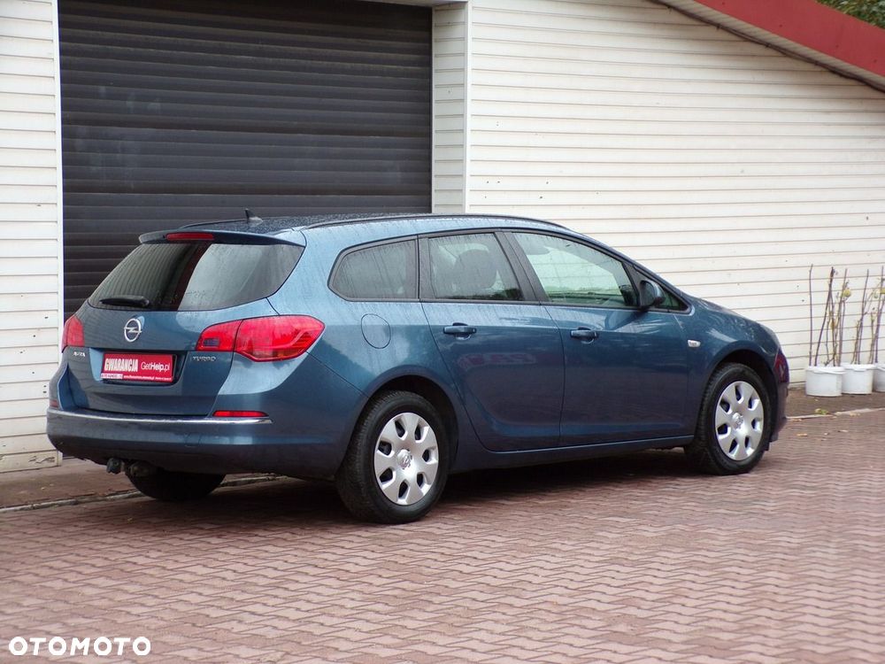 Opel Astra 1.4 T Cosmo - 11