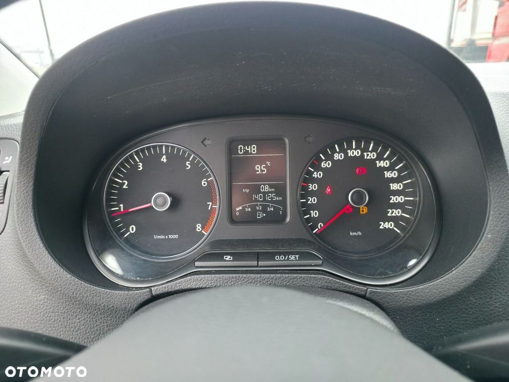 Volkswagen Polo - 21