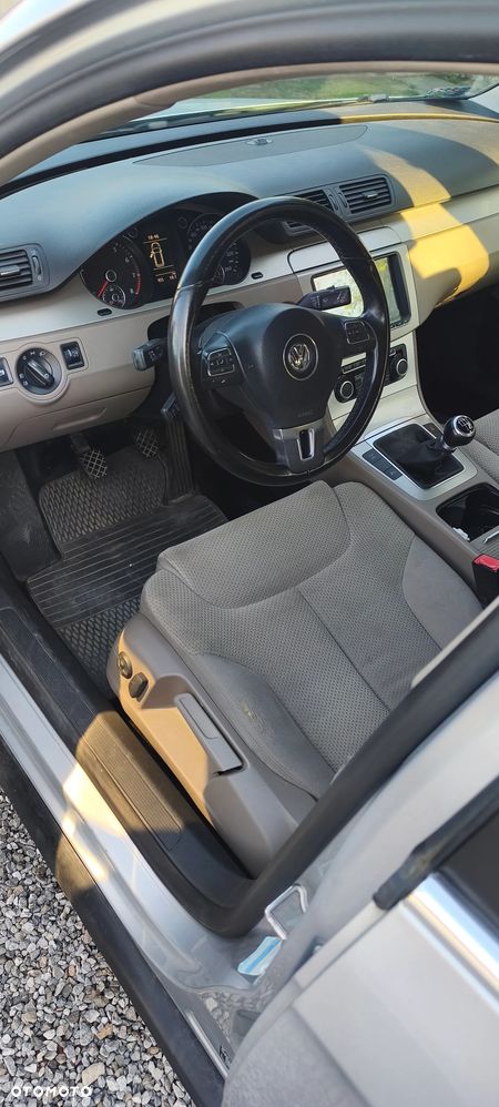 Volkswagen Passat 1.4 TSI Comfortline - 10