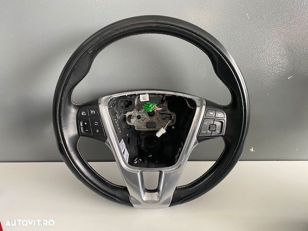 Volan VOLVO V60 S60 XC60 2014+ 31390121