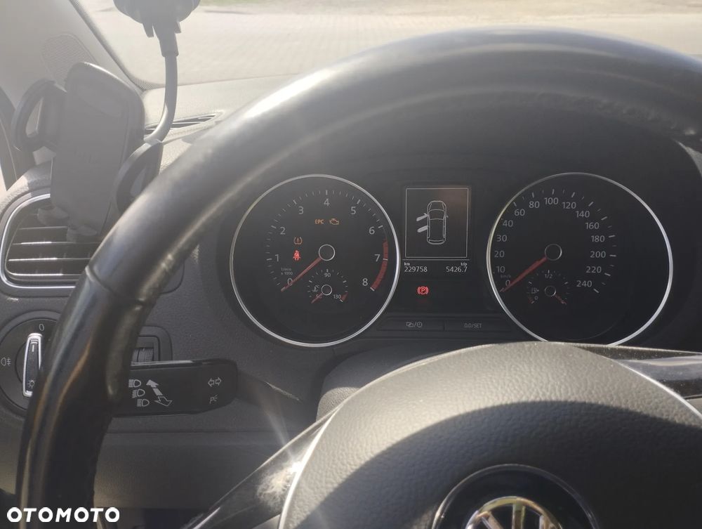 Volkswagen Polo - 6