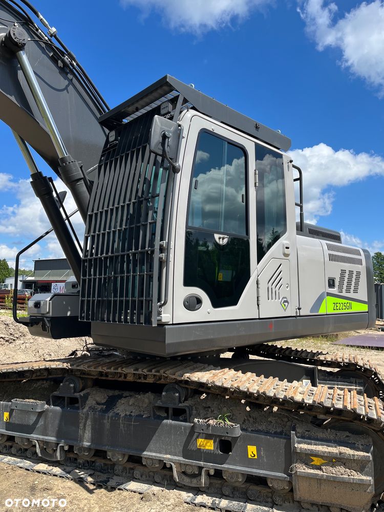 Zoomlion Ze225 - 1
