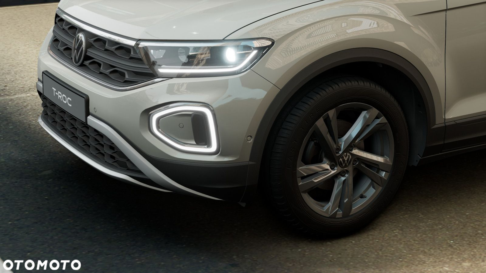 Volkswagen T-Roc 1.5 TSI Life Plus DSG - 2
