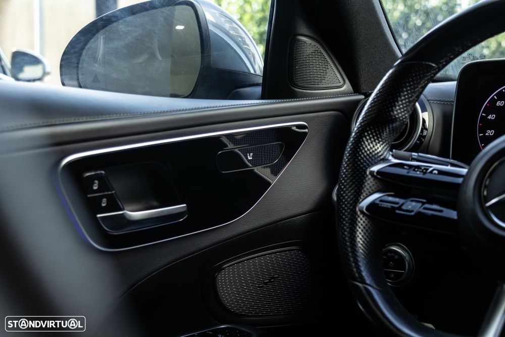 Mercedes-Benz C 300 d AMG Line - 24