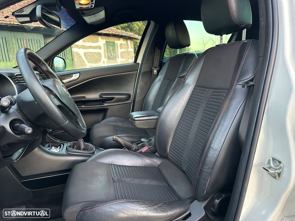 Alfa Romeo Giulietta 1.6 JTDm Progression - 29