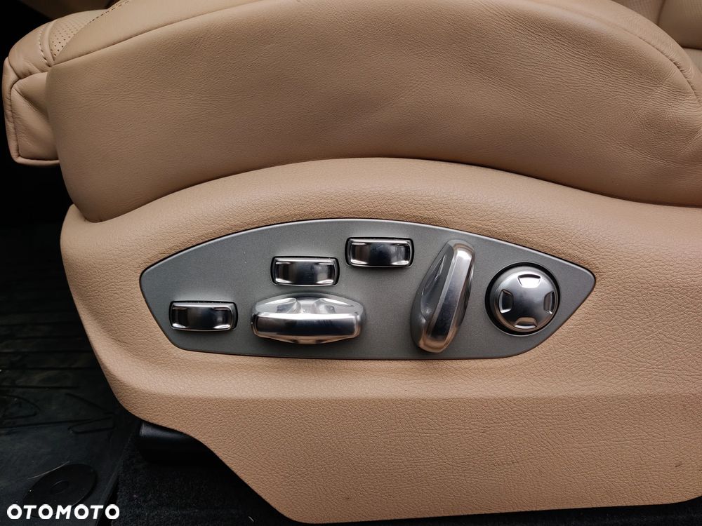 Porsche Macan Standard - 21