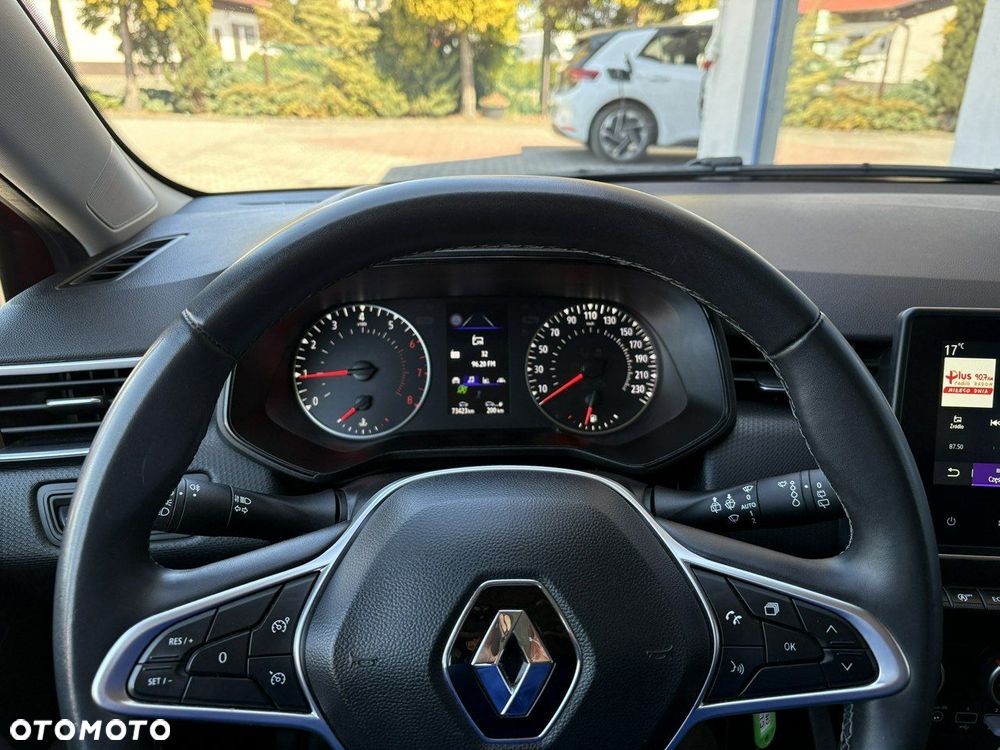 Renault Clio - 19