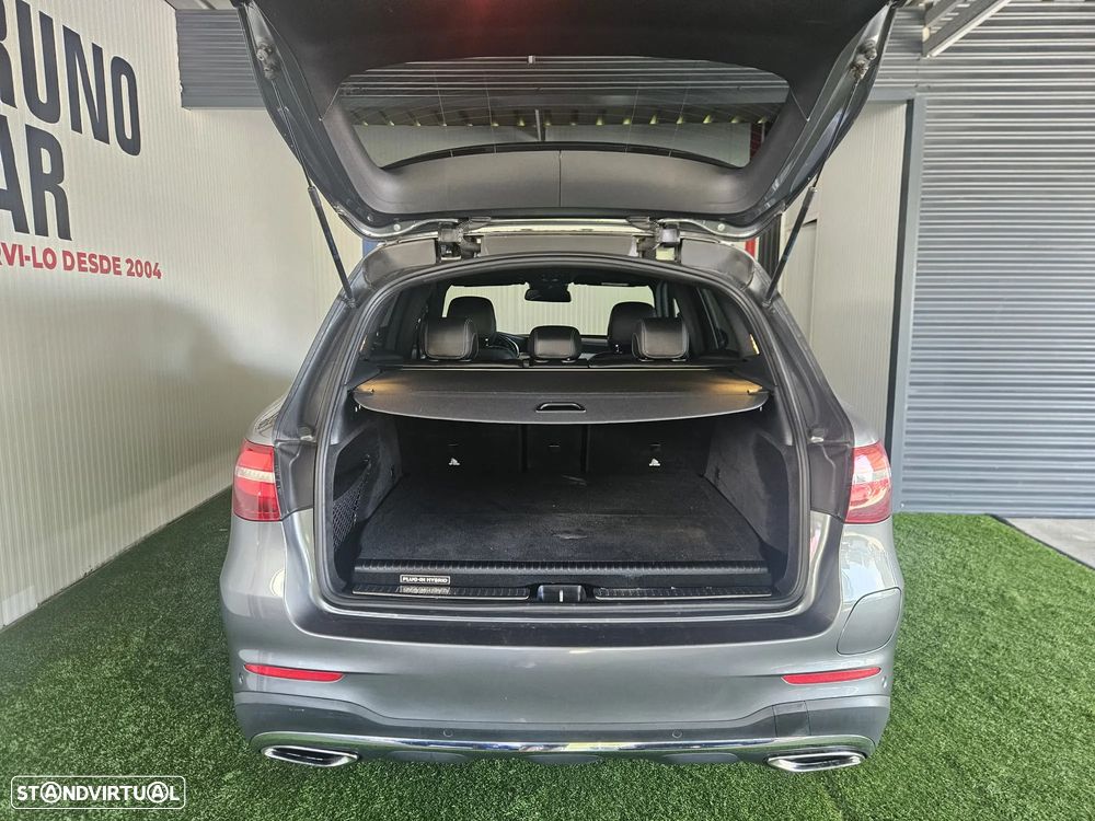 Mercedes-Benz GLC 300 e 4Matic 9G-TRONIC AMG Line - 9