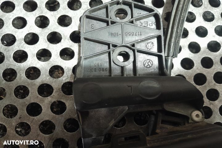 Broasca usa fata stanga 0130821695 0130821695 Volkswagen VW Passat B5 - 3