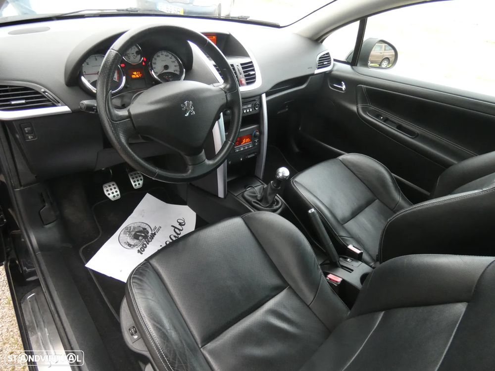 Peugeot 207 CC 1.6 HDi FAP Sport - 14