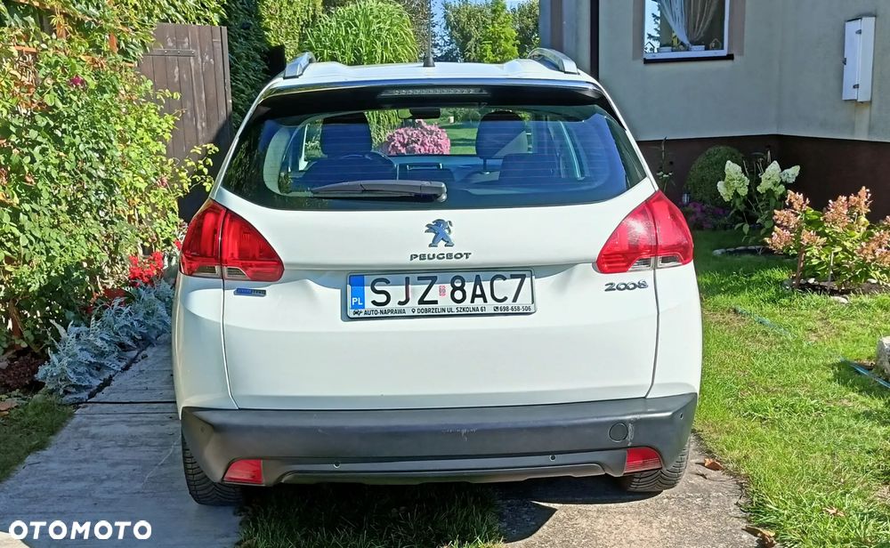 Peugeot 2008 1.2 Pure Tech Active - 3