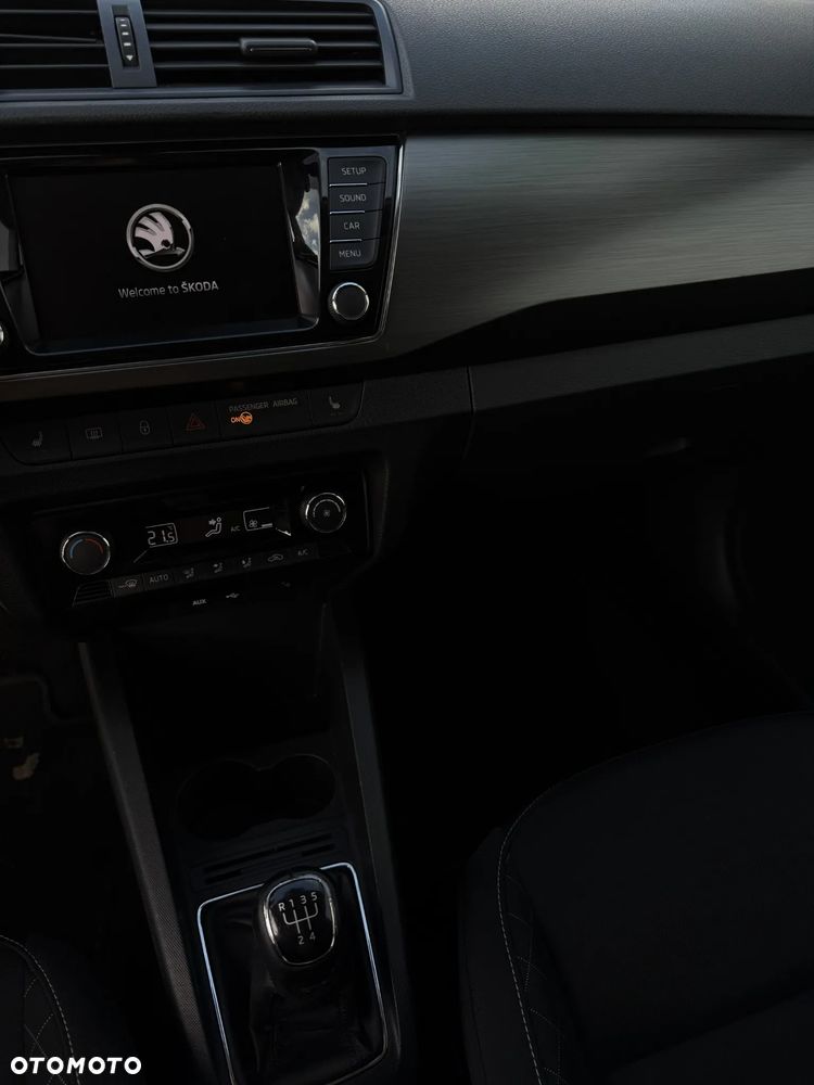 Skoda Fabia - 23