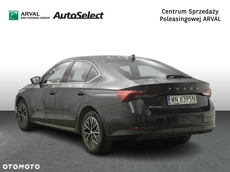 Skoda Octavia 2.0 TDI Style DSG - 3
