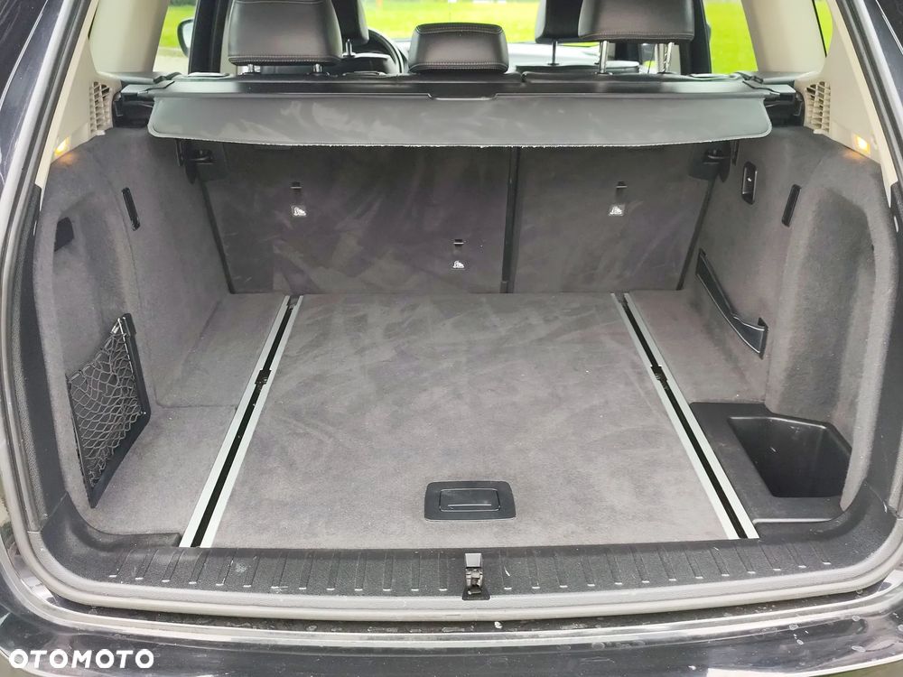 BMW X3 28i xDrive - 22