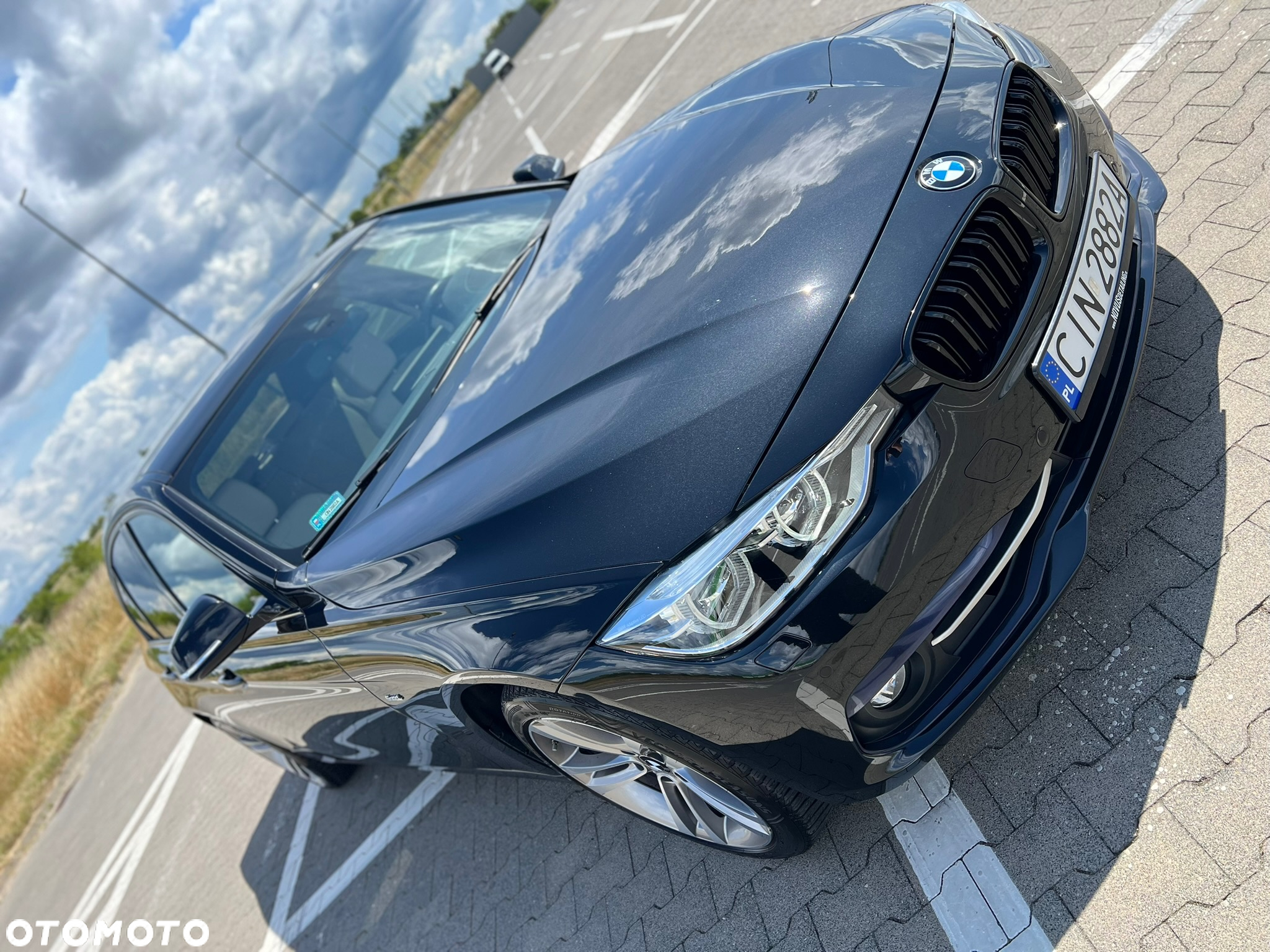 BMW Seria 3 330i xDrive Sport Line - 4