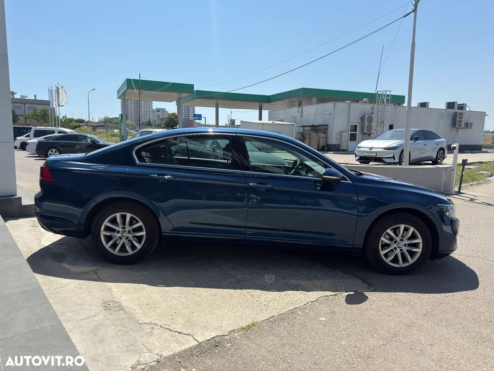 Volkswagen Passat 2.0 TDI DSG Comfortline - 6