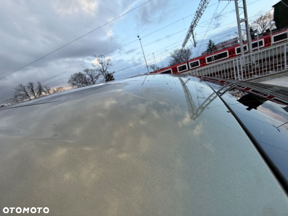 Ford Kuga 2.0 TDCi 4WD Titanium - 11