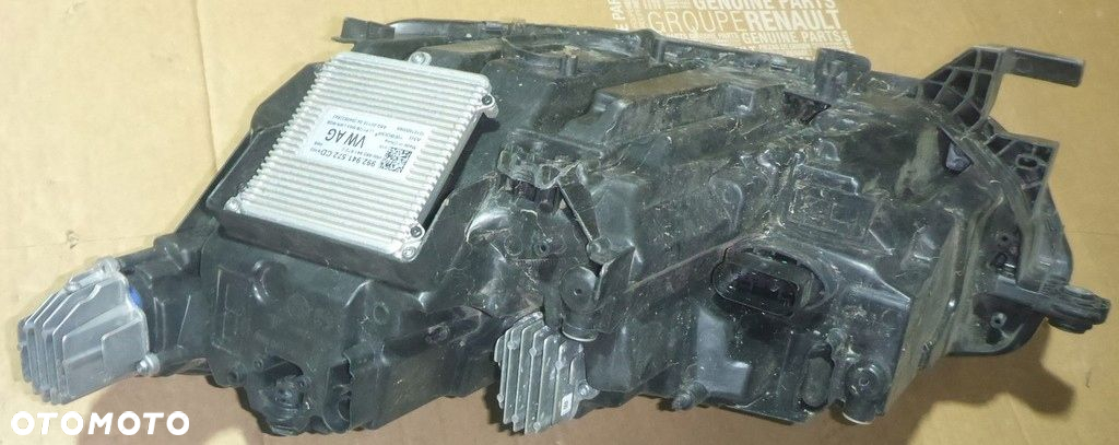 Skoda Octavia Reflektor Prawy 5E4941016A - 5