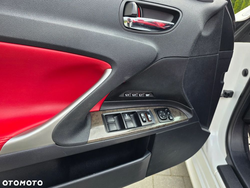 Lexus IS 250C Elegance - 15