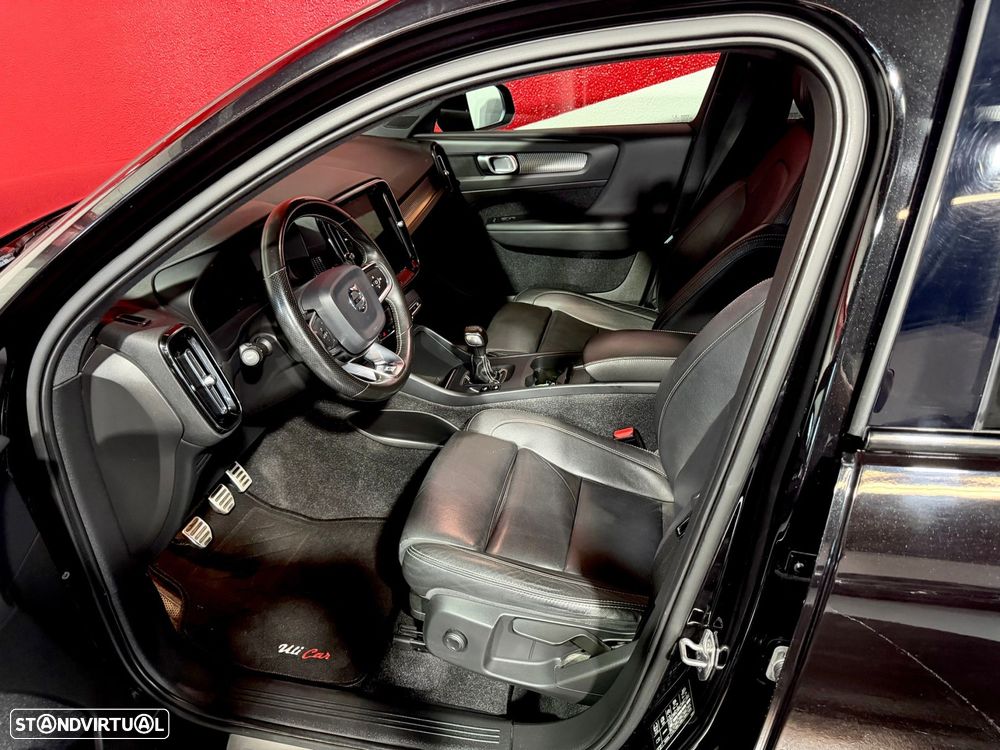 Volvo XC 40 2.0 D3 R-Design - 29