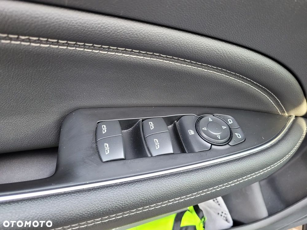 Opel Insignia 1.6 CDTI Innovation S&S Eco - 20