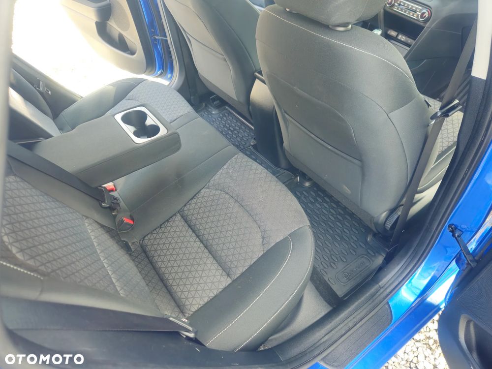 Kia Ceed 1.0 T-GDI 120 OPF Vision - 26