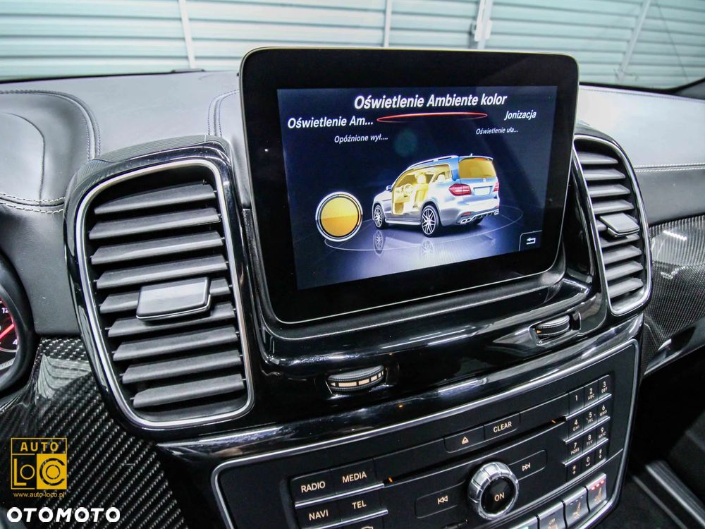 Mercedes-Benz GLS - 25